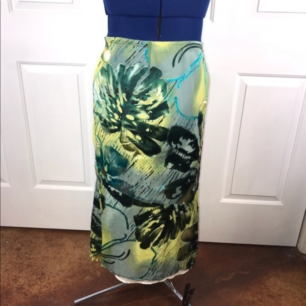 Half‎ Moon Bay 2X green floral pattern layered silk blend flutter midi skirt - Picture 3 of 8